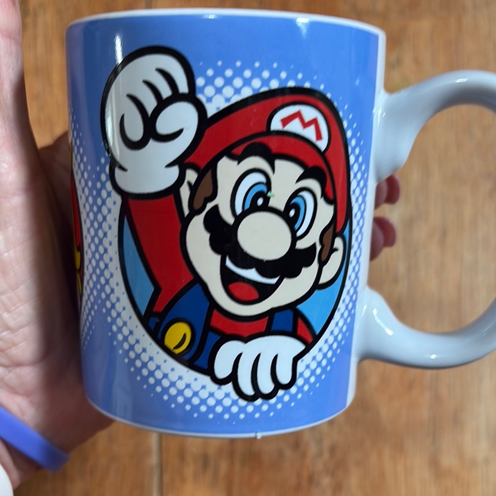 NINTENDO MARIO BROTHERS MUG